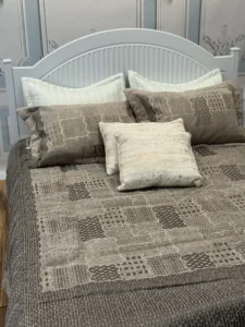 روتختی 2نفره مخمل شانل گلدوزی 8تکه طرح لیون1 - تصویر 5