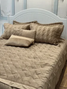 روتختی 2نفره مخمل شانل گلدوزی 8تکه طرح جیمی کی 07 - تصویر 4