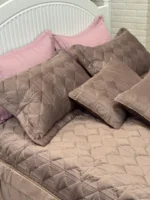 روتختی 2نفره  مخمل شانل گلدوزی 8تکه طرح جیمی کی 08 - تصویر 5