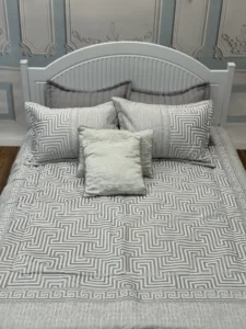 روتختی 2نفره مخمل شانل گلدوزی 8تکه طرح آنیا02 - تصویر 2