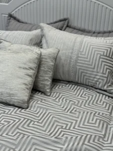 روتختی 2نفره مخمل شانل گلدوزی 8تکه طرح آنیا02 - تصویر 4