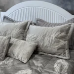 روتختی 2نفره مخمل شانل گلدوزی 8 تکه طرح دسا 04 - تصویر 5